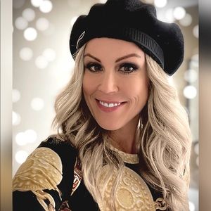 Meet your Posher, Leslee